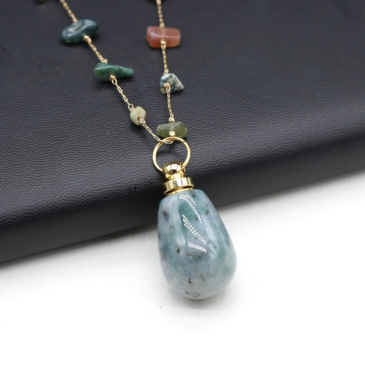 Women Natural Stone Essential Oil Diffuser Necklace